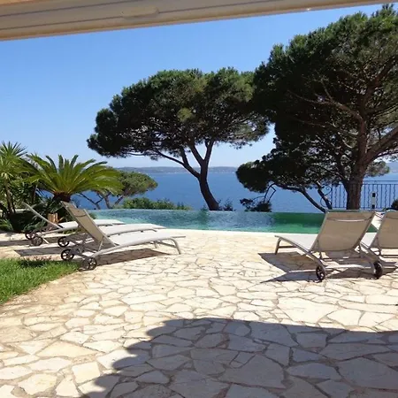 Vue Sur St Tropez Villa *